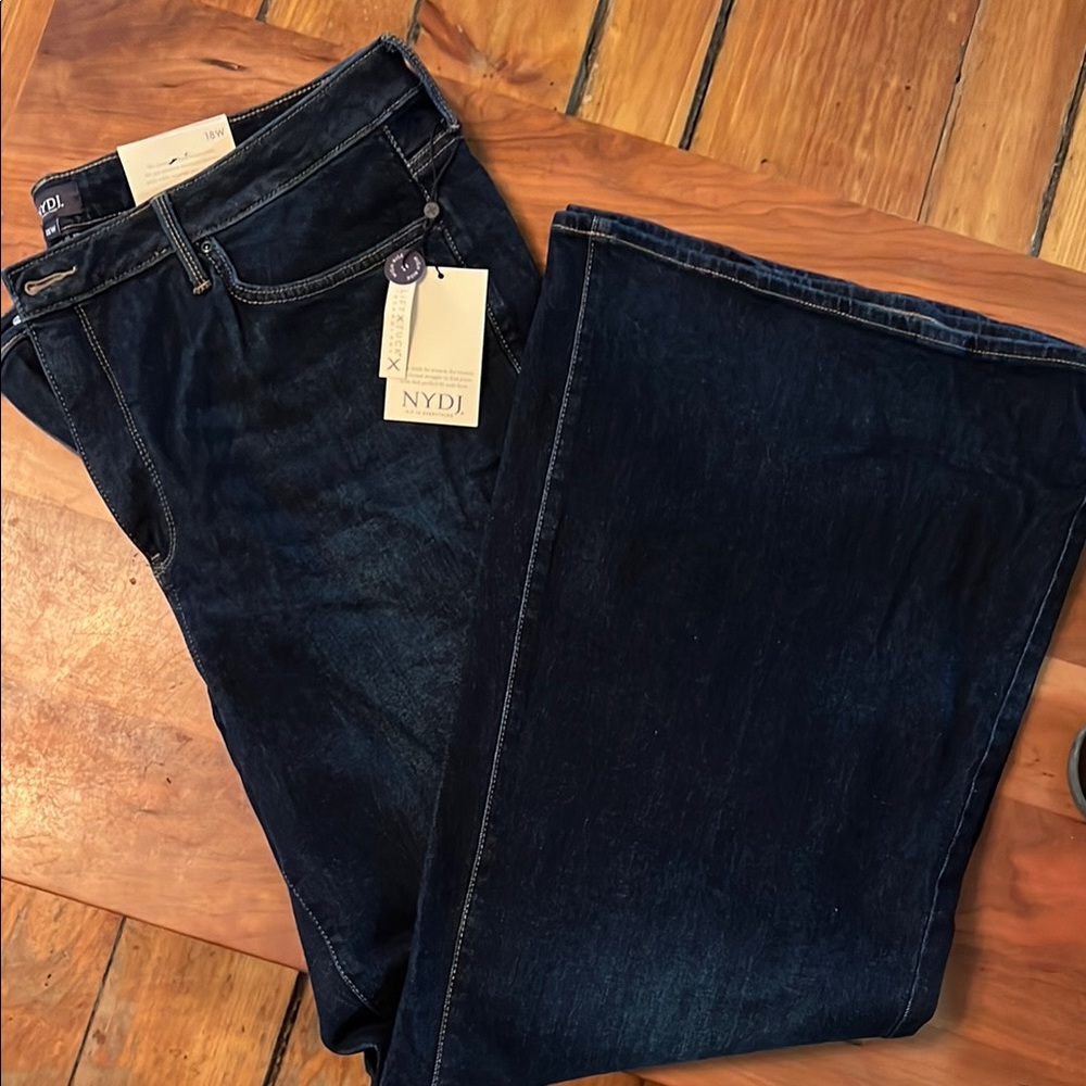 NYDJ NWT Palazzo Leg Jeans High Rise